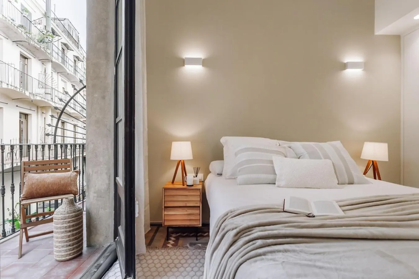 Casa Comtal Apartment Barcelona